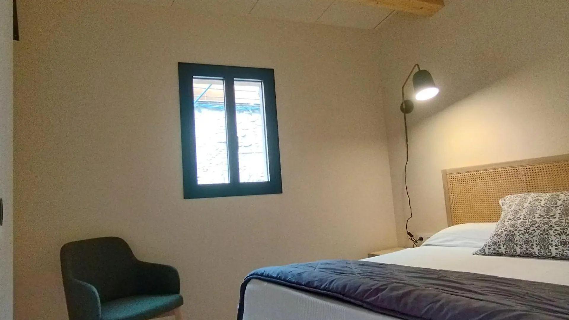 Emporda Habitaciones Peratallada 0*,